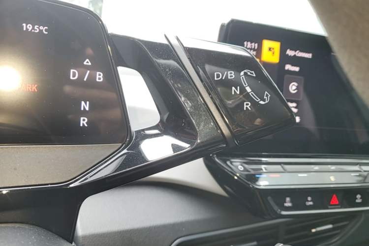 Used Volkswagen ID.3 2023 Upgraded Model Pure Intelligent Enjoyment Version Gear Lever