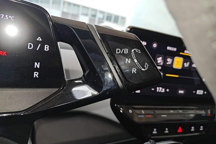 Used Volkswagen ID.3 2023 Upgraded Model Pure Intelligent Enjoyment Version Gear Lever