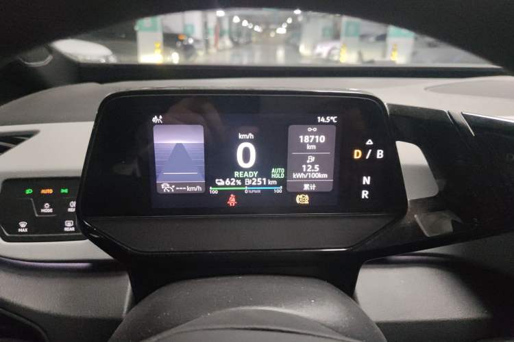 Used Volkswagen ID.3 2023 Upgraded Model Pure Intelligent Enjoyment Version Instrument Cluster