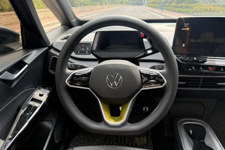 Used Volkswagen ID.3 2023 Upgraded Model Pure Intelligent Enjoyment Version Interior 6