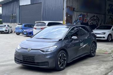 Used Volkswagen ID.3 2023 Pure Smart Edition