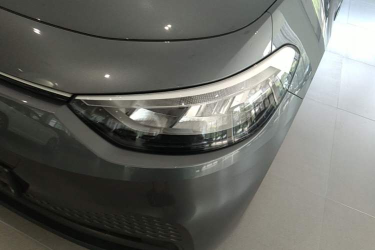 Used Volkswagen ID.3 2023 Upgraded Model Pure Intelligent Enjoyment Version Left Front Headlight