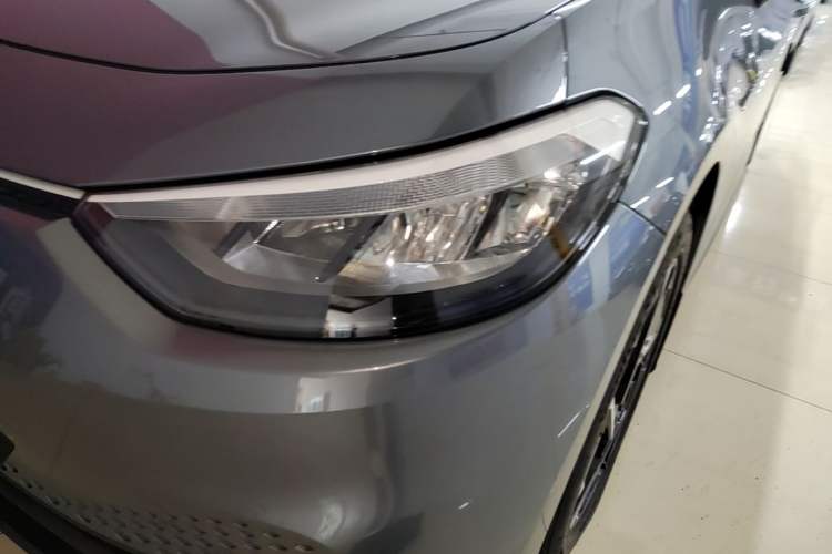 Used Volkswagen ID.3 2023 Upgraded Model Pure Intelligent Enjoyment Version Left Front Headlight