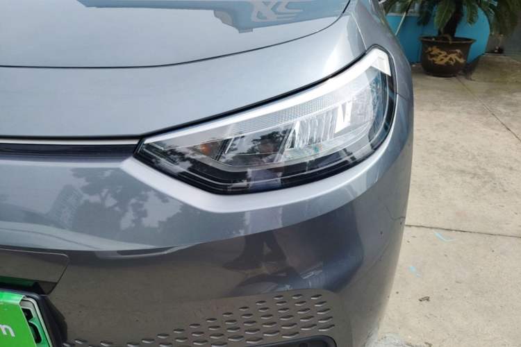 Used Volkswagen ID.3 2023 Upgraded Model Pure Intelligent Enjoyment Version Left Front Headlight