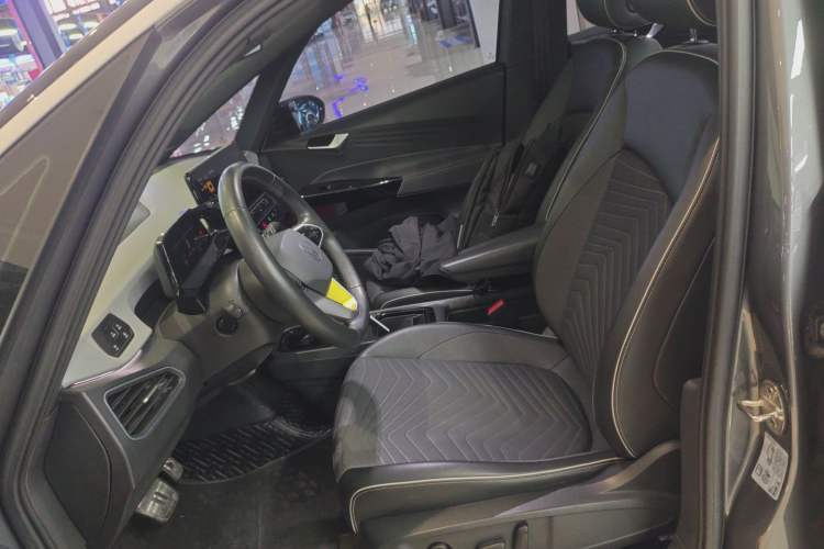 Used Volkswagen ID.3 2023 Pure Smart Edition Left Front Seat