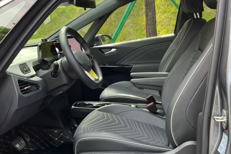 Used Volkswagen ID.3 2023 Upgraded Model Pure Intelligent Enjoyment Version Left Front Seat