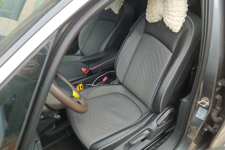 Used Volkswagen ID.3 2023 Pure Smart Edition Left Front Seat