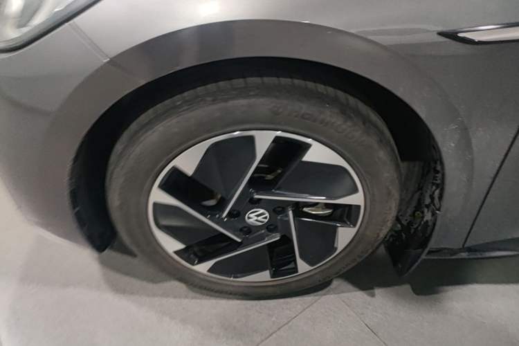 Used Volkswagen ID.3 2023 Upgraded Model Pure Intelligent Enjoyment Version Left Front Wheel Hub