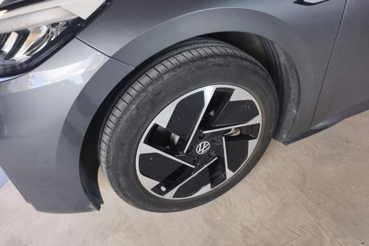 Used Volkswagen ID.3 2023 Upgraded Version Smart Intelligence Edition Left Front Wheel Hub
