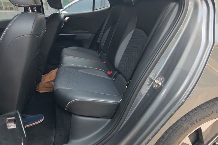 Used Volkswagen ID.3 2023 Upgraded Model Pure Intelligent Enjoyment Version Left Rear Seat