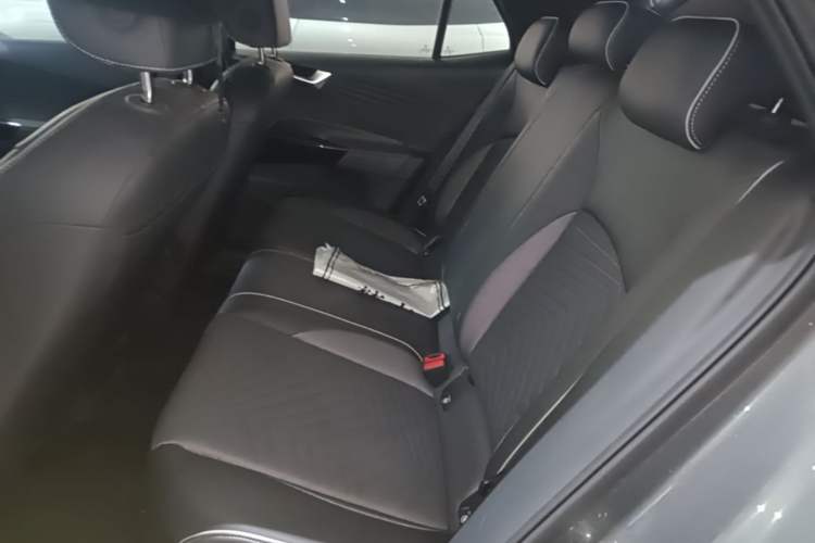 Used Volkswagen ID.3 2023 Upgraded Model Pure Intelligent Enjoyment Version Left Rear Seat
