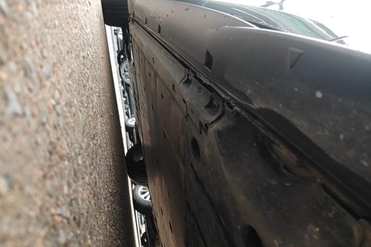 Used Volkswagen ID.3 2023 Upgraded Model Pure Intelligent Enjoyment Version Left Side Sill