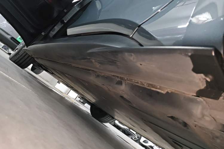 Used Volkswagen ID.3 2023 Pure Smart Edition Left Side Sill