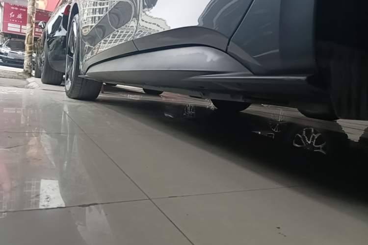 Used Volkswagen ID.3 2023 Pure Smart Edition Left Side Sill