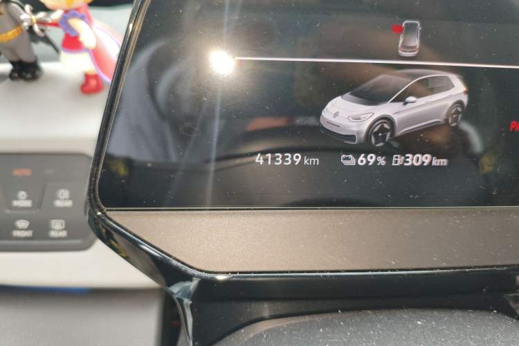 Used Volkswagen ID.3 2023 Pure Smart Edition Odometer Close Up