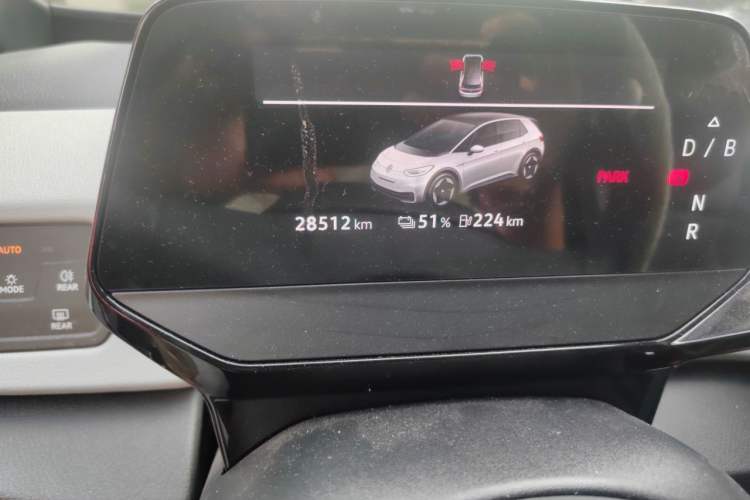 Used Volkswagen ID.3 2023 Upgraded Model Pure Intelligent Enjoyment Version Odometer Close Up