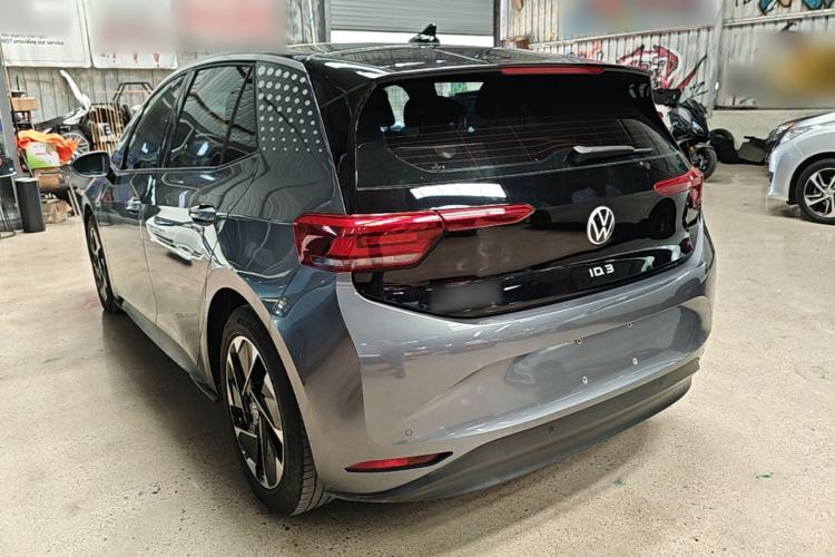 Used Volkswagen ID.3 2023 Pure Smart Edition Rear Left 45 Deg