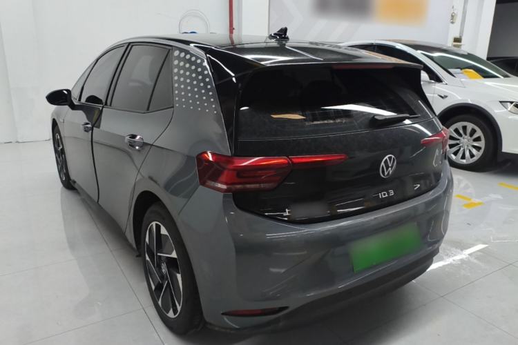 Used Volkswagen ID.3 2023 Pure Smart Edition Rear Left 45 Deg