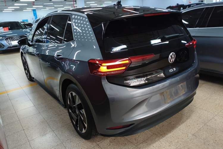 Used Volkswagen ID.3 2023 Upgraded Model Pure Intelligent Enjoyment Version Rear Left 45 Deg