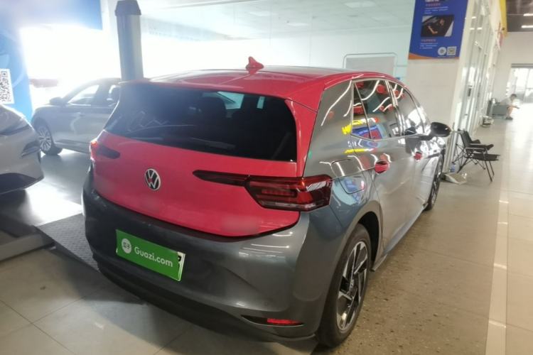 Used Volkswagen ID.3 2023 Upgraded Model Pure Intelligent Enjoyment Version Rear Right 45 Deg