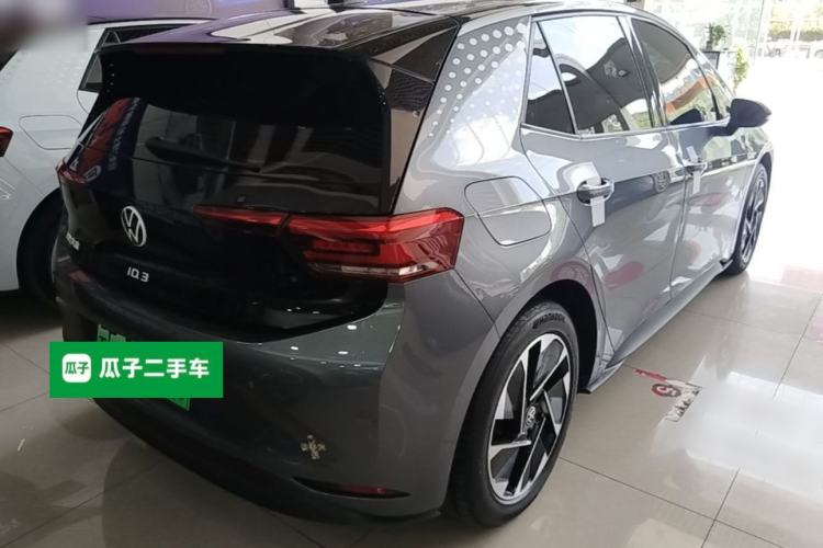 Used Volkswagen ID.3 2023 Pure Smart Edition Rear Right 45 Deg
