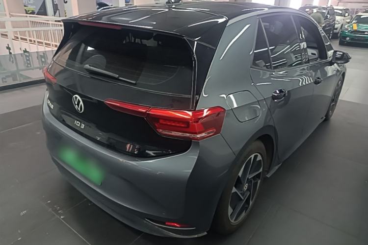 Used Volkswagen ID.3 2023 Pure Smart Edition Rear Right 45 Deg