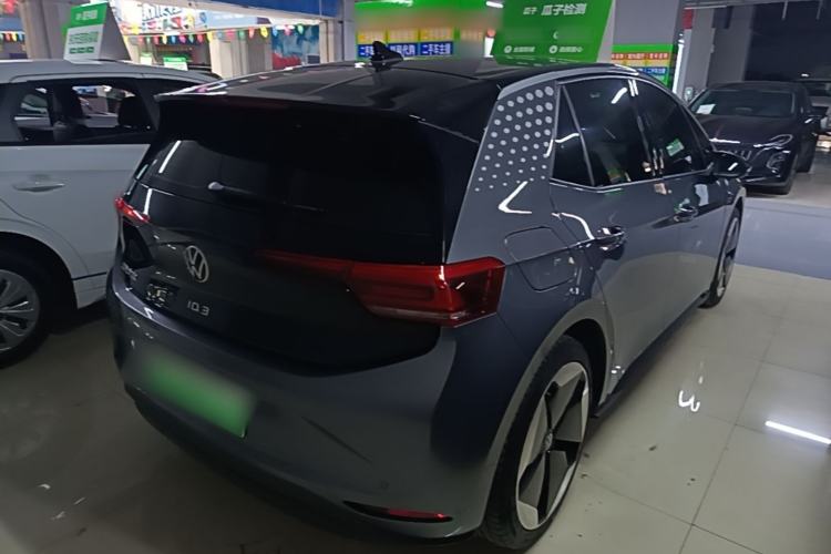 Used Volkswagen ID.3 2023 Pure Smart Edition Rear Right 45 Deg