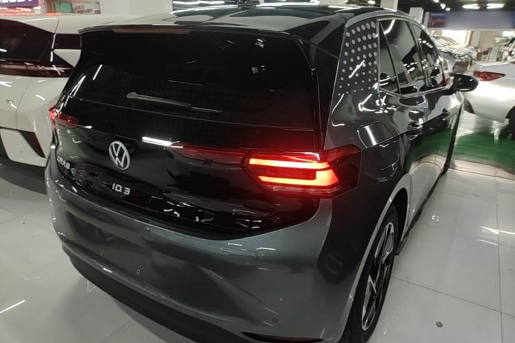 Used Volkswagen ID.3 2023 Upgraded Model Pure Intelligent Enjoyment Version Rear Right 45 Deg