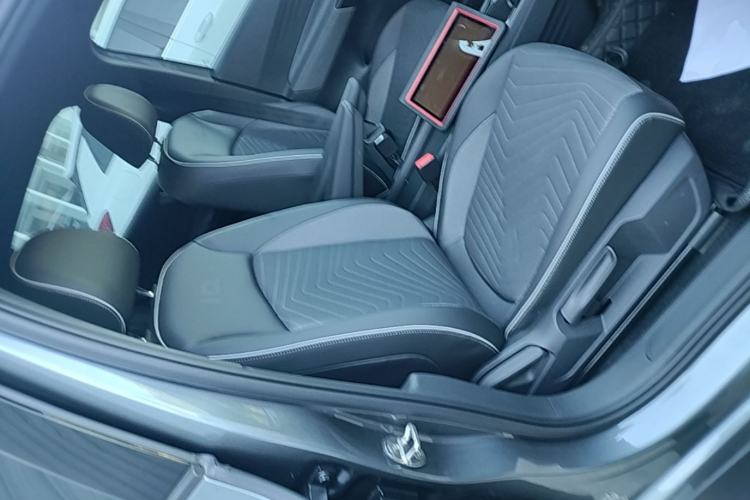 Used Volkswagen ID.3 2023 Upgraded Model Pure Intelligent Enjoyment Version Right Front Seat