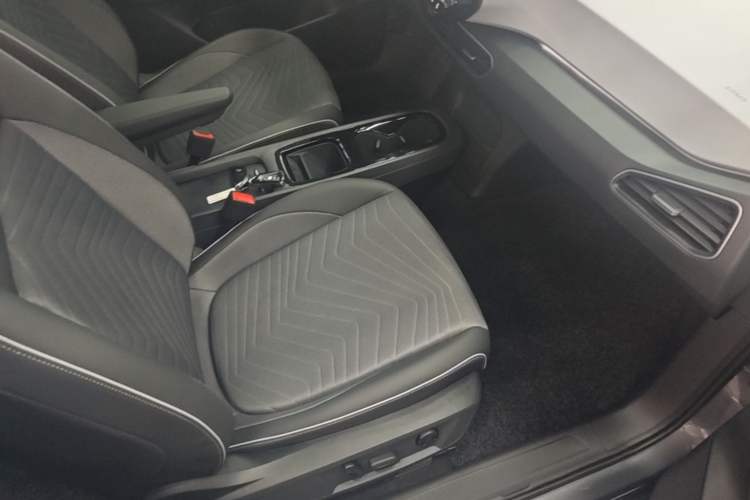 Used Volkswagen ID.3 2023 Upgraded Model Pure Intelligent Enjoyment Version Right Front Seat