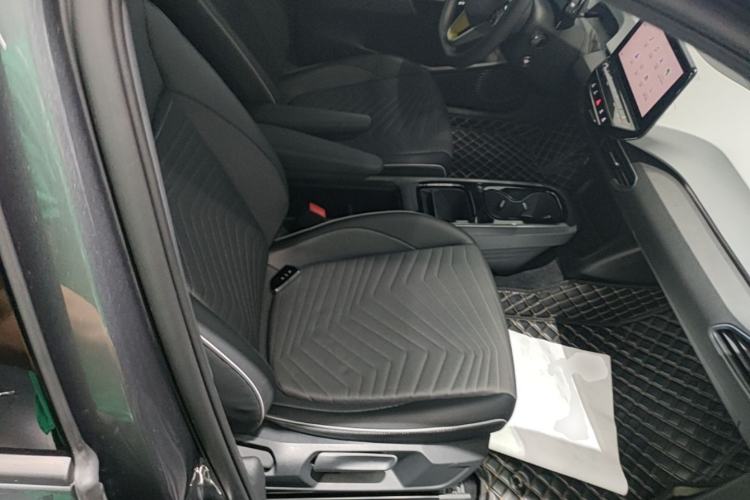 Used Volkswagen ID.3 2023 Upgraded Model Pure Intelligent Enjoyment Version Right Front Seat