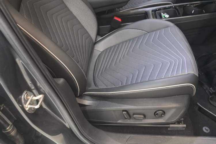Used Volkswagen ID.3 2023 Upgraded Model Pure Intelligent Enjoyment Version Right Front Seat