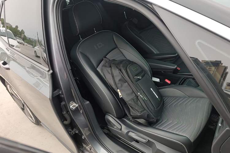 Used Volkswagen ID.3 2023 Pure Smart Edition Right Front Seat