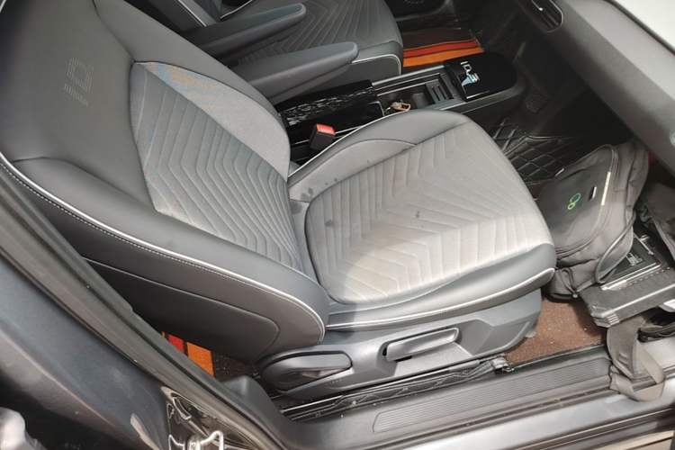 Used Volkswagen ID.3 2023 Upgraded Model Pure Intelligent Enjoyment Version Right Front Seat