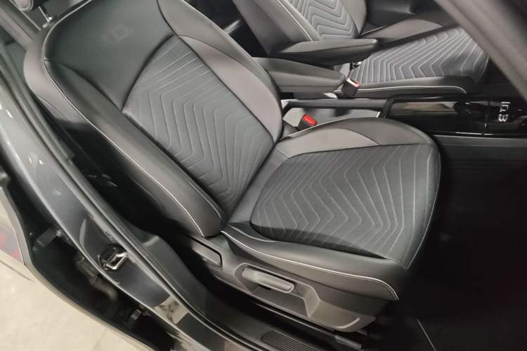Used Volkswagen ID.3 2023 Pure Smart Edition Right Front Seat
