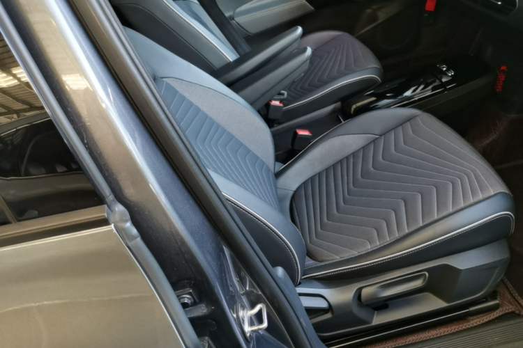 Used Volkswagen ID.3 2023 Upgraded Model Pure Intelligent Enjoyment Version Right Front Seat