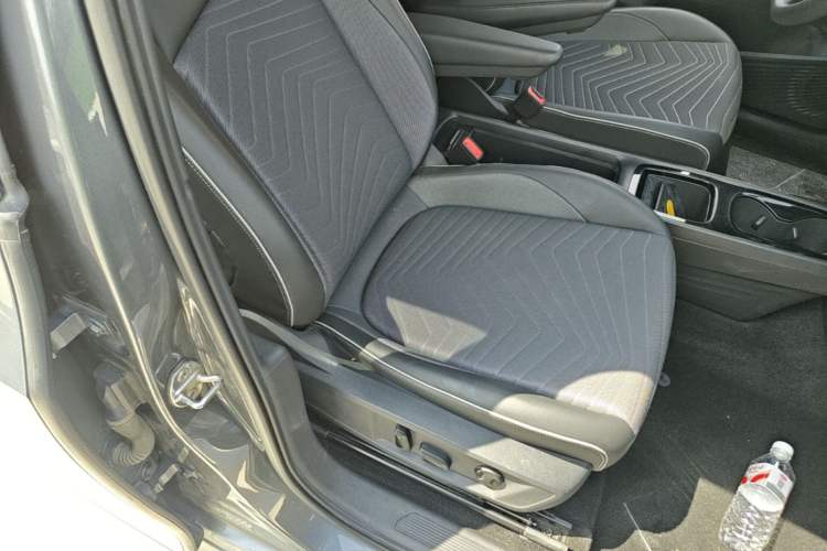 Used Volkswagen ID.3 2023 Pure Smart Edition Right Front Seat