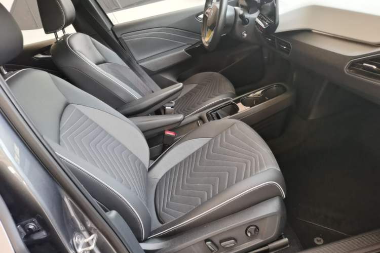 Used Volkswagen ID.3 2023 Upgraded Model Pure Intelligent Enjoyment Version Right Front Seat