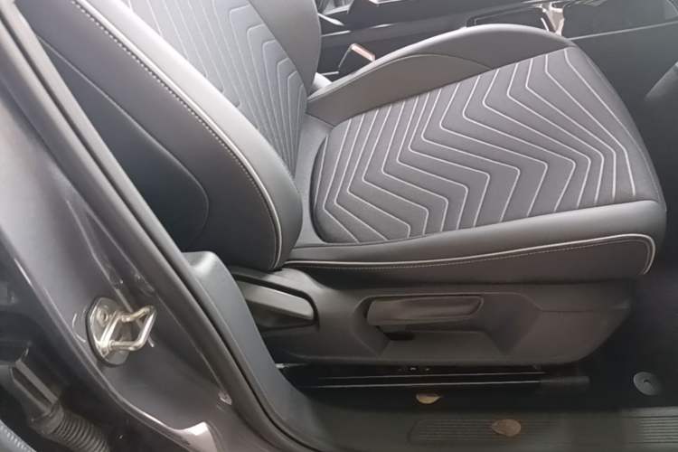 Used Volkswagen ID.3 2023 Pure Smart Edition Right Front Seat