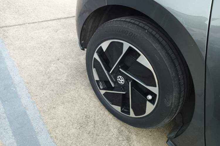 Used Volkswagen ID.3 2023 Pure Smart Edition Right Rear Wheel Hub