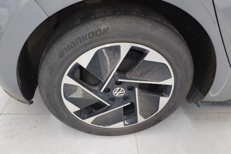 Used Volkswagen ID.3 2023 Pure Smart Edition Right Rear Wheel Hub