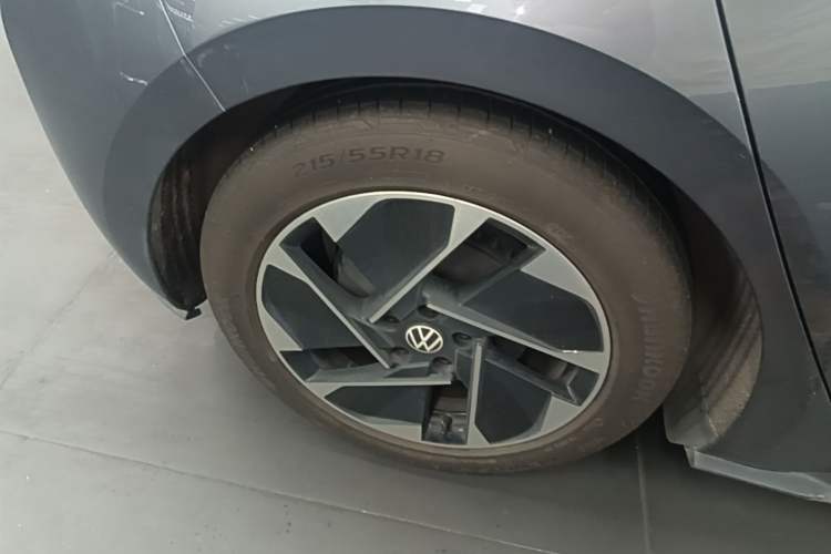 Used Volkswagen ID.3 2023 Pure Smart Edition Right Rear Wheel Hub