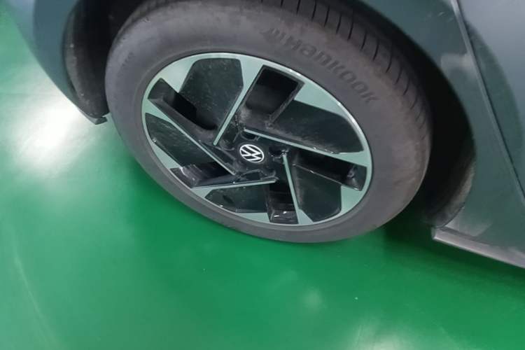Used Volkswagen ID.3 2023 Pure Smart Edition Right Rear Wheel Hub