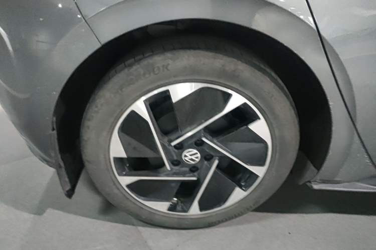 Used Volkswagen ID.3 2023 Upgraded Model Pure Intelligent Enjoyment Version Right Rear Wheel Hub