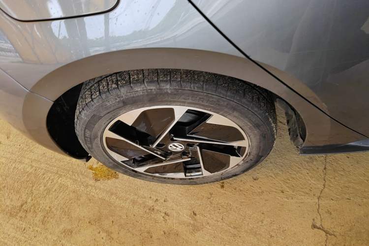 Used Volkswagen ID.3 2023 Pure Smart Edition Right Rear Wheel Hub