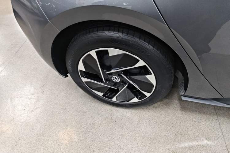 Used Volkswagen ID.3 2023 Pure Smart Edition Right Rear Wheel Hub