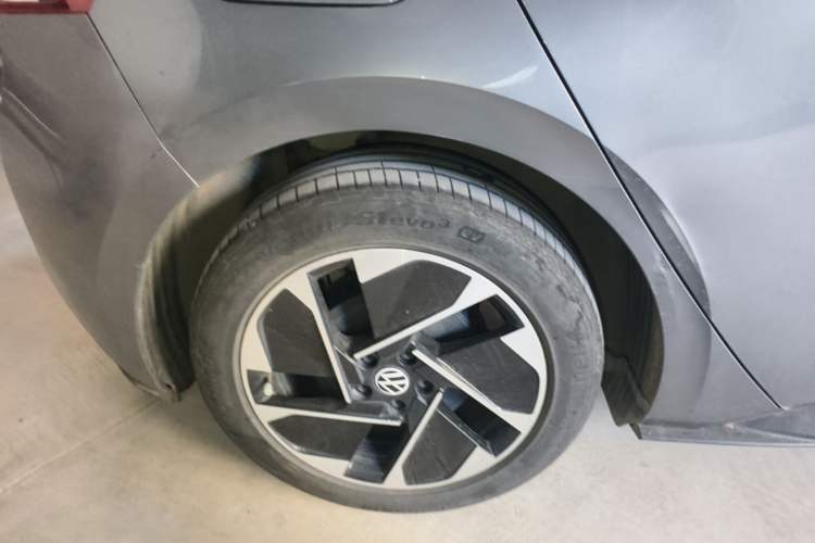 Used Volkswagen ID.3 2023 Upgraded Version Smart Intelligence Edition Right Rear Wheel Hub