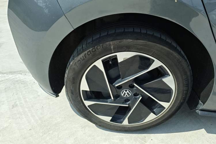 Used Volkswagen ID.3 2023 Pure Smart Edition Right Rear Wheel Hub