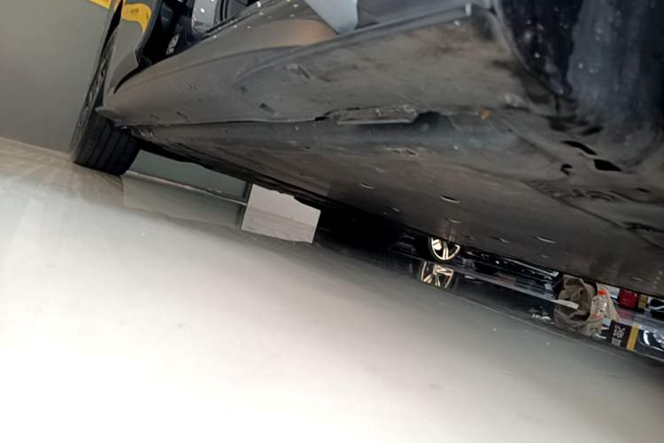 Used Volkswagen ID.3 2023 Upgraded Model Pure Intelligent Enjoyment Version Right Side Sill