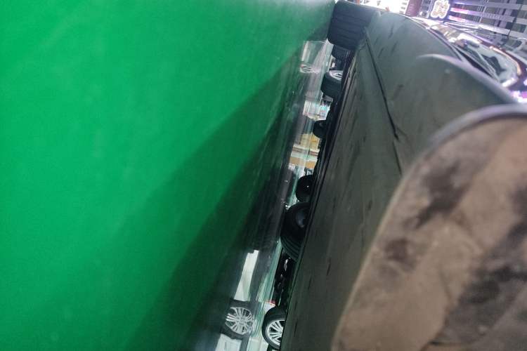 Used Volkswagen ID.3 2023 Upgraded Model Pure Intelligent Enjoyment Version Right Side Sill